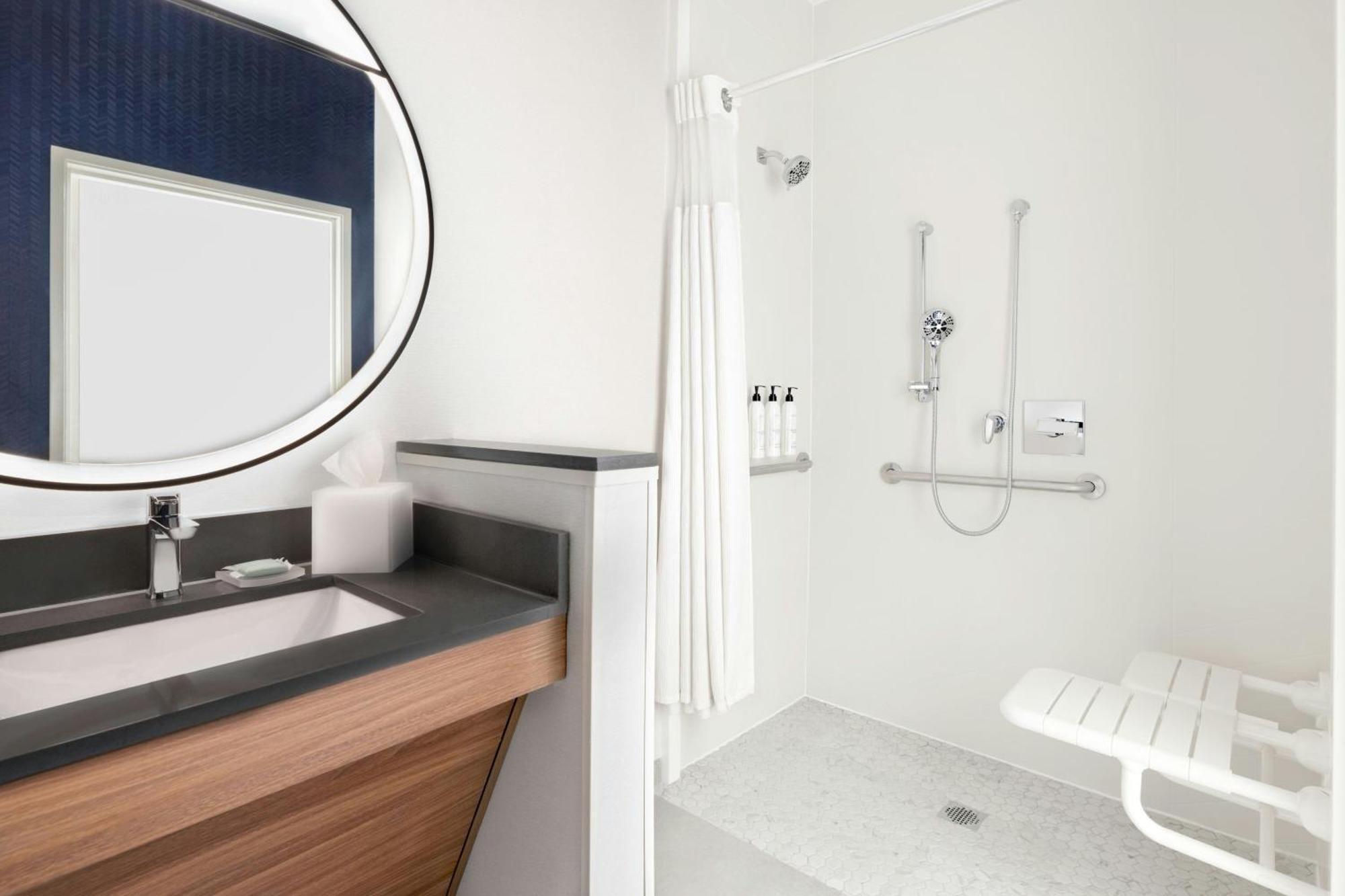 Hotel Fairfield &