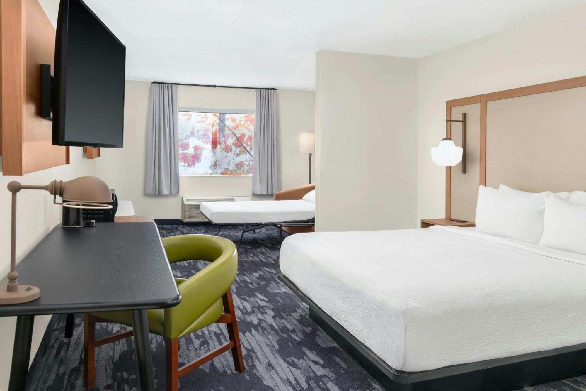 Fairfield & Hotel Saginaw